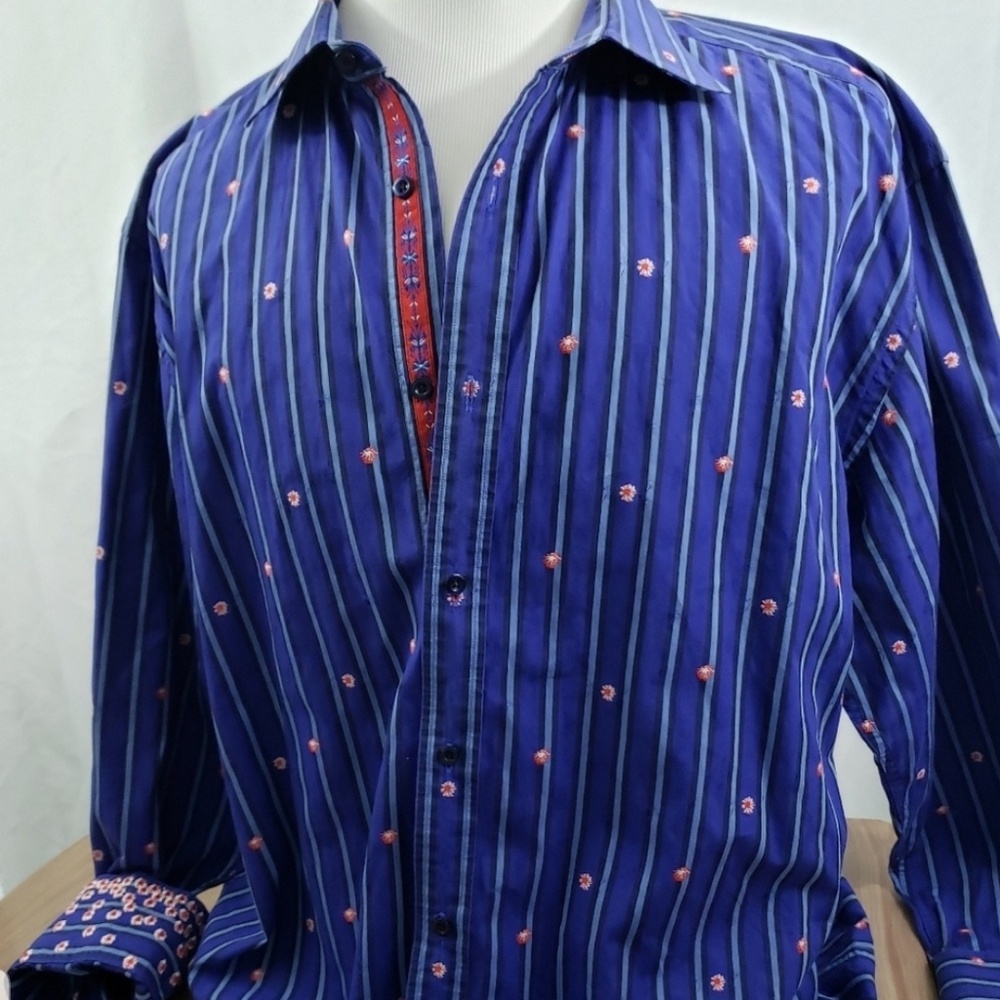 For Teddynugget Robert Graham shirt with flaw